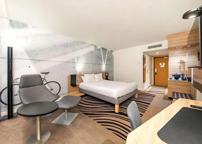 Executive Queen Room